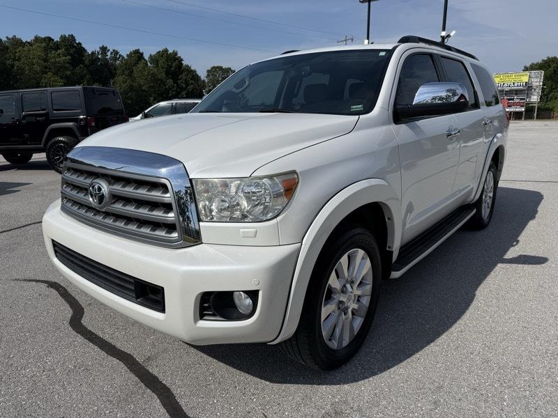 Toyota Sequoia 4WD 5.7L FFV Platinum (Natl) 2016