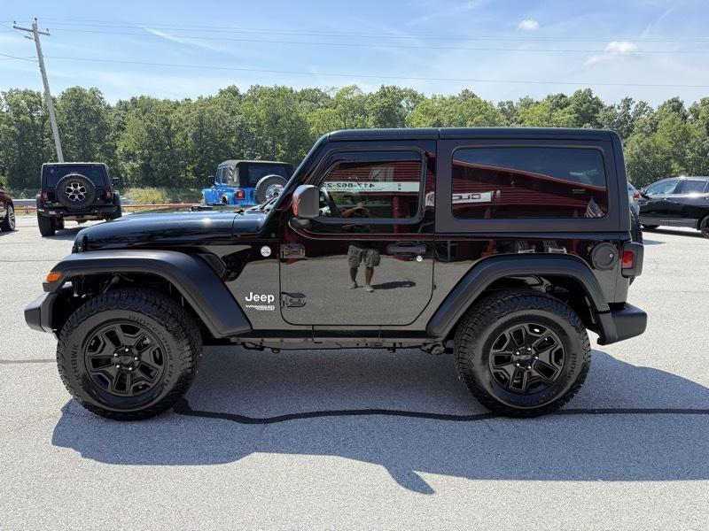 Jeep Wrangler Sport 4WD 2020