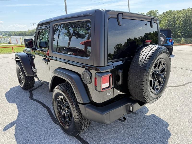 Jeep Wrangler Sport 4WD 2020