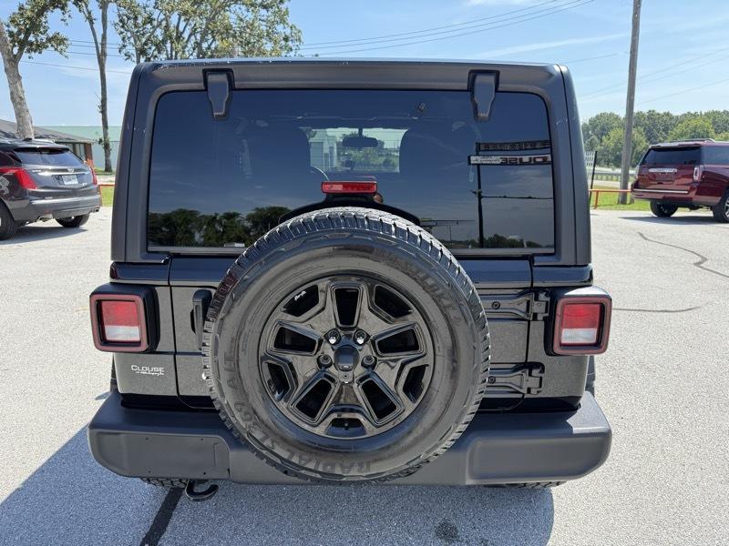 Jeep Wrangler Sport 4WD 2020
