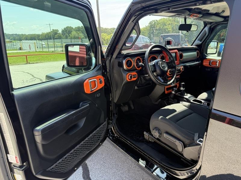 Jeep Wrangler Sport 4WD 2020