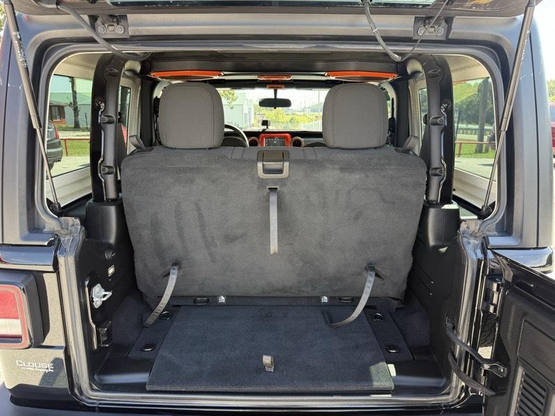 Jeep Wrangler Sport 4WD 2020