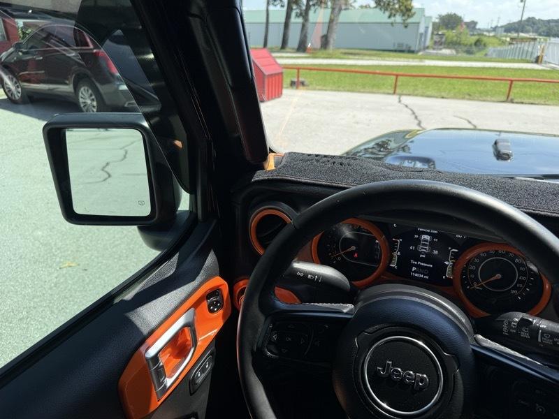 Jeep Wrangler Sport 4WD 2020