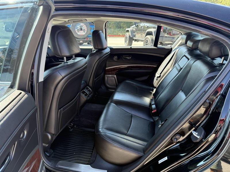 Acura RLX 4dr Sdn Hybrid Advance Pkg 2016