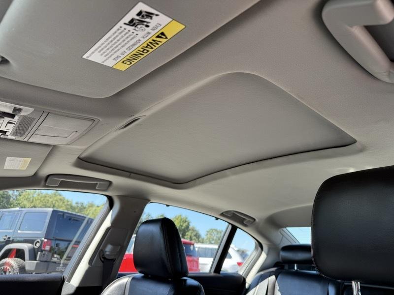 Acura RLX 4dr Sdn Hybrid Advance Pkg 2016