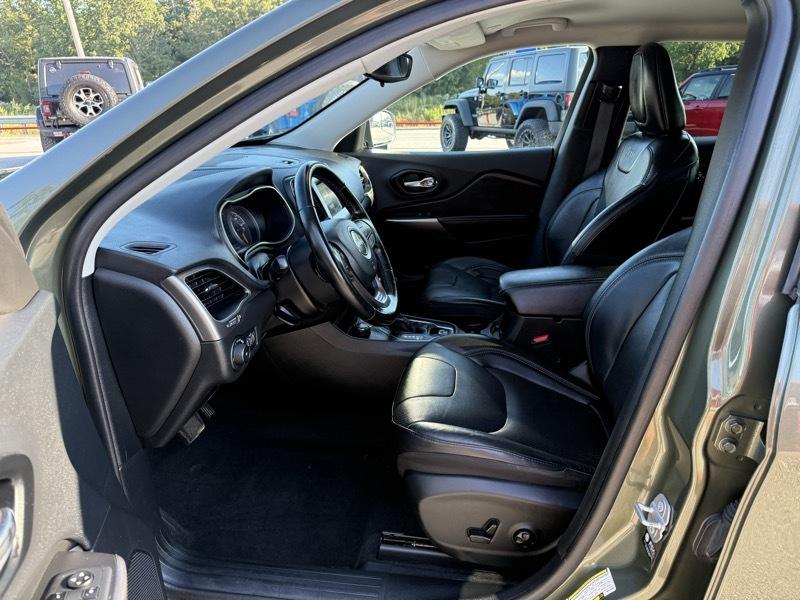 Jeep Cherokee Latitude Lux 4x4 2021