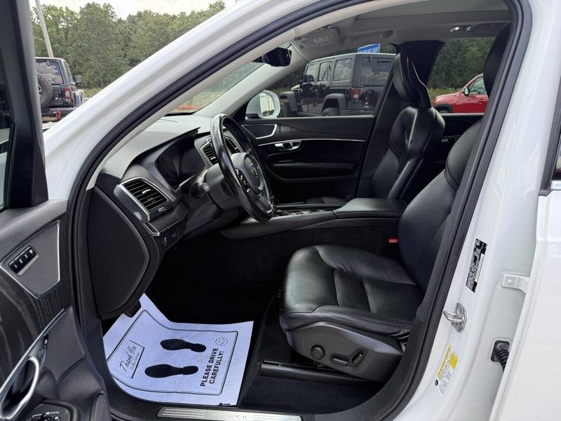 Volvo XC90 T5 AWD Momentum 7 Passenger 2020
