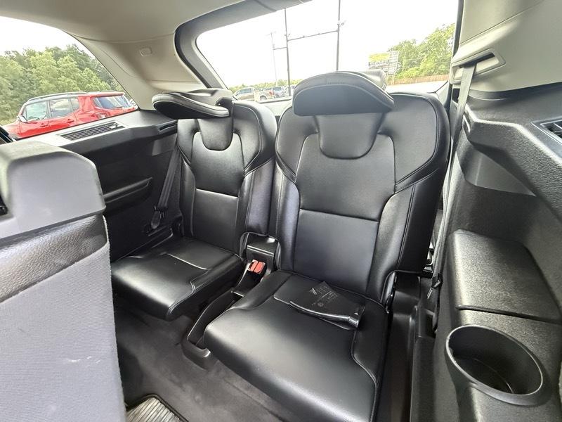 Volvo XC90 T5 AWD Momentum 7 Passenger 2020