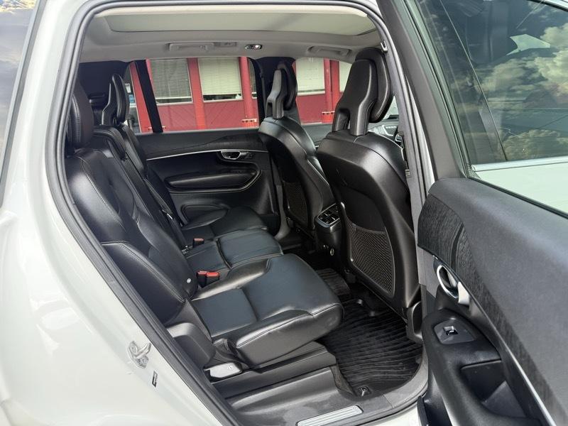 Volvo XC90 T5 AWD Momentum 7 Passenger 2020