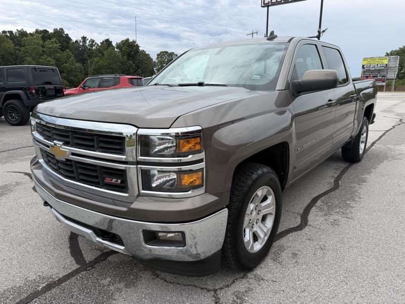 Chevrolet Silverado 1500 4WD Crew Cab 143.5" LT w/2LT 2015