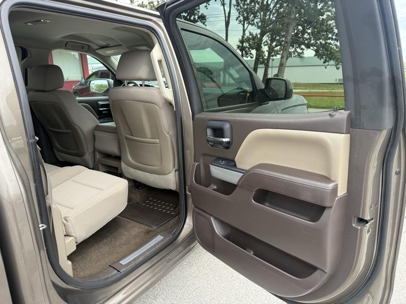 Chevrolet Silverado 1500 4WD Crew Cab 143.5" LT w/2LT 2015