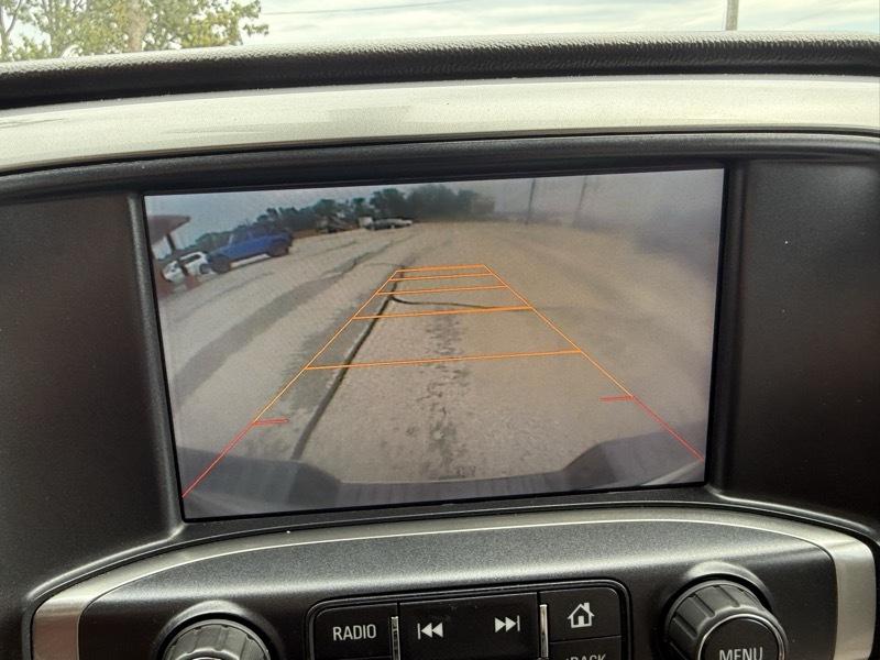 Chevrolet Silverado 1500 4WD Crew Cab 143.5" LT w/2LT 2015