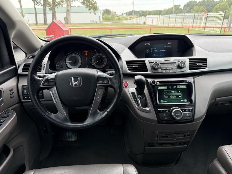 Honda Odyssey Touring Auto 2017