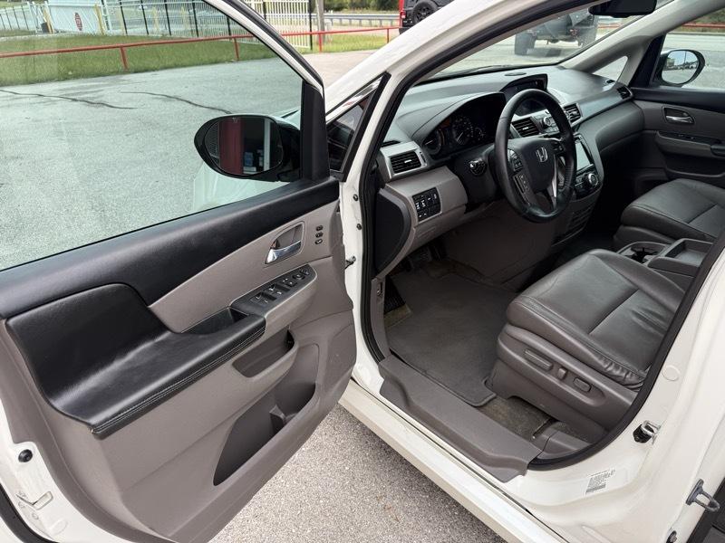 Honda Odyssey Touring Auto 2017