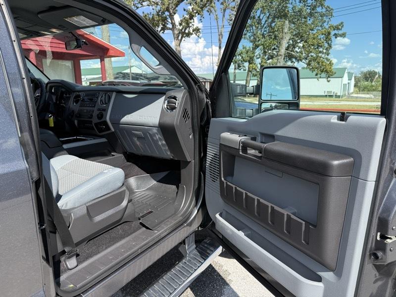 Ford Super Duty F-350 SRW 4WD Crew Cab 156" XLT 2015