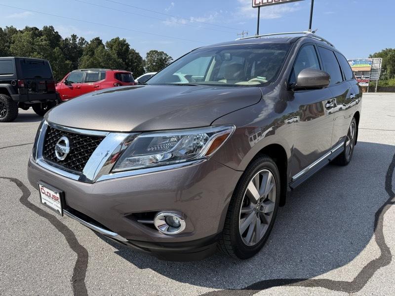 Nissan Pathfinder 4WD 4dr Platinum 2013