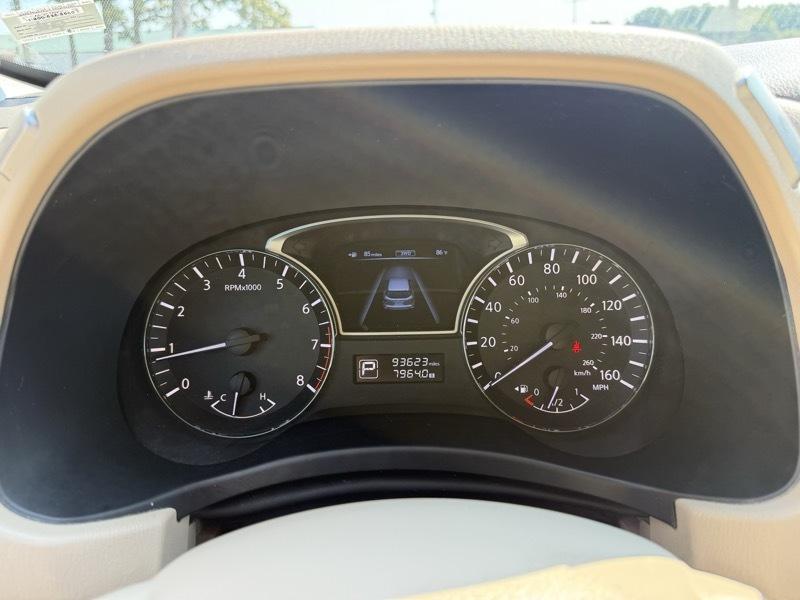 Nissan Pathfinder 4WD 4dr Platinum 2013