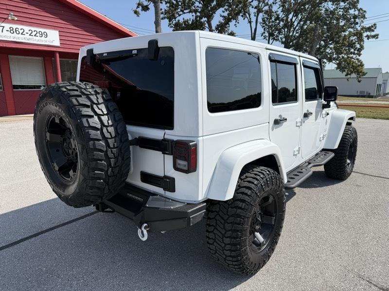 Jeep Wrangler Unlimited 4WD 4dr Sahara 2015
