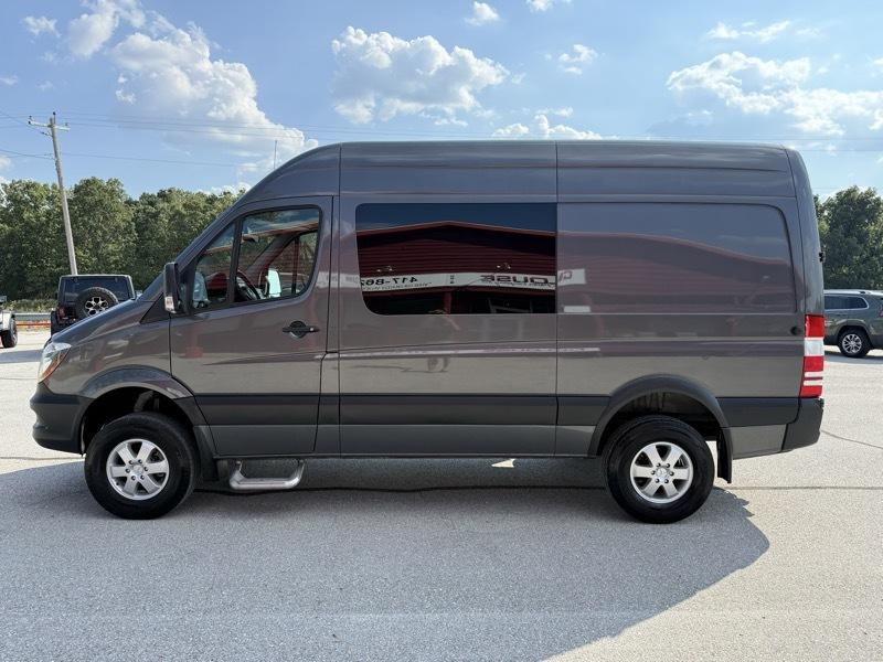 Mercedes-Benz Sprinter Van 2500 High Roof V6 144" 4WD 2017