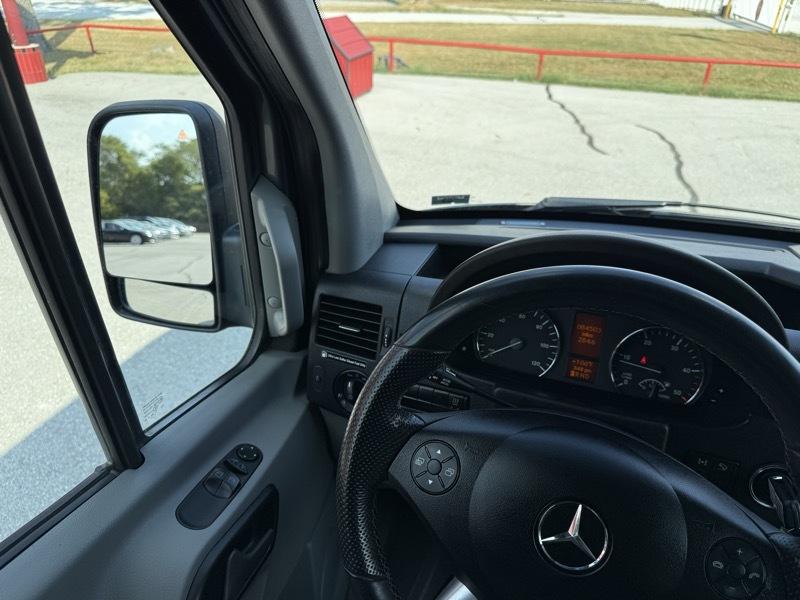 Mercedes-Benz Sprinter Van 2500 High Roof V6 144" 4WD 2017