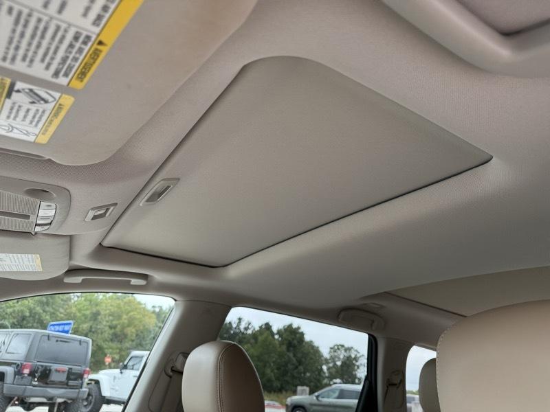 Nissan Pathfinder 4WD 4dr Platinum 2016