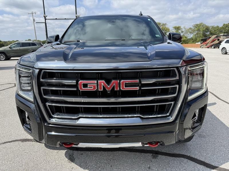 GMC Yukon 4WD 4dr AT4 2023