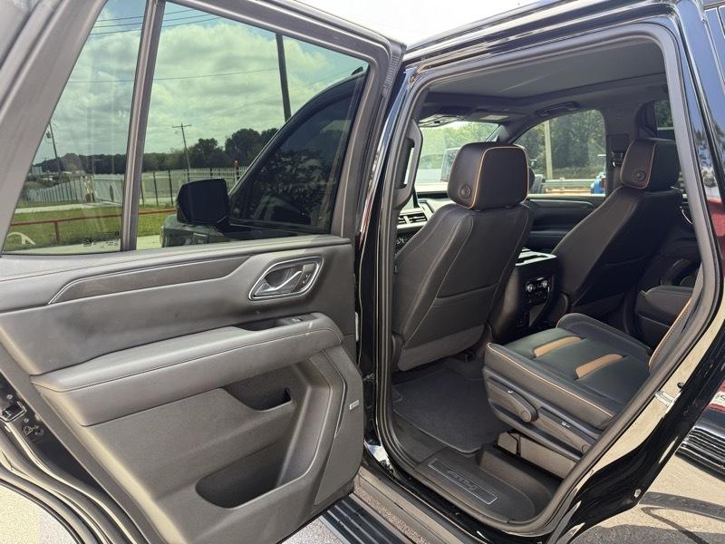 GMC Yukon 4WD 4dr AT4 2023