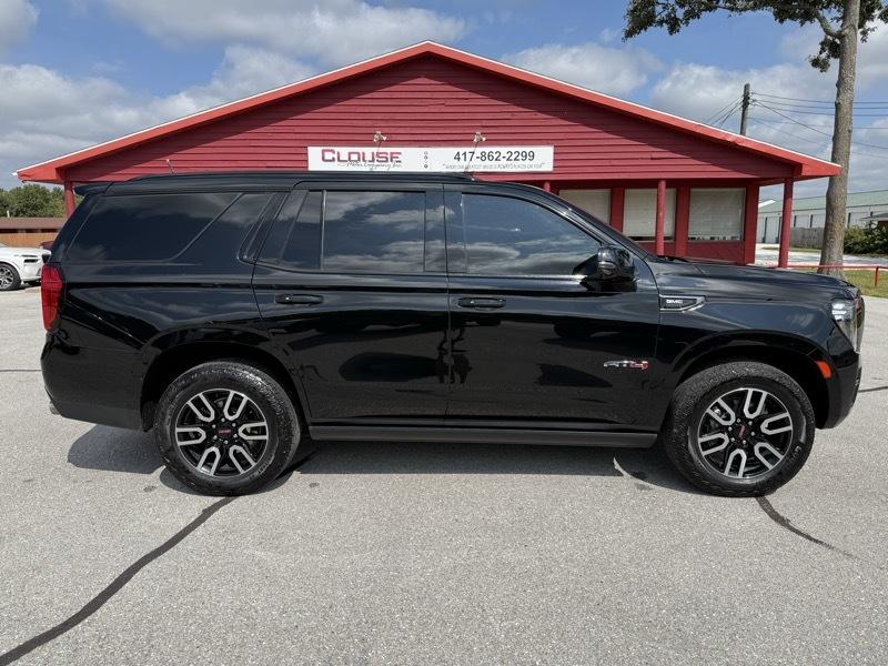 GMC Yukon 4WD 4dr AT4 2023