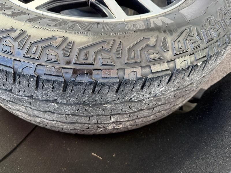GMC Yukon 4WD 4dr AT4 2023