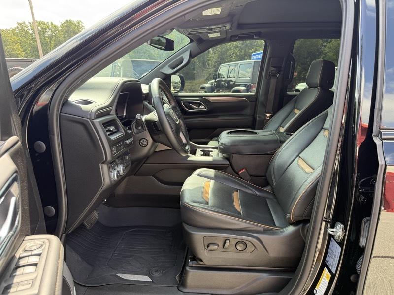 GMC Yukon 4WD 4dr AT4 2023
