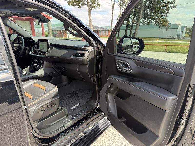 GMC Yukon 4WD 4dr AT4 2023