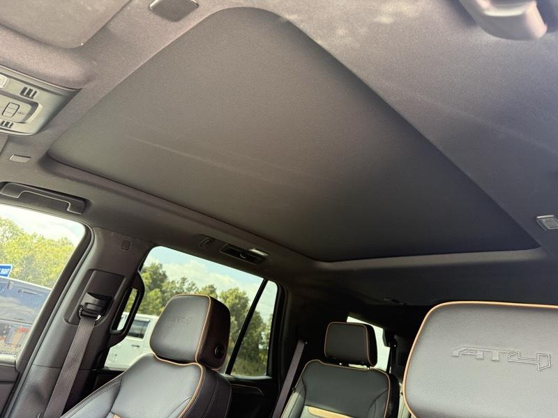 GMC Yukon 4WD 4dr AT4 2023