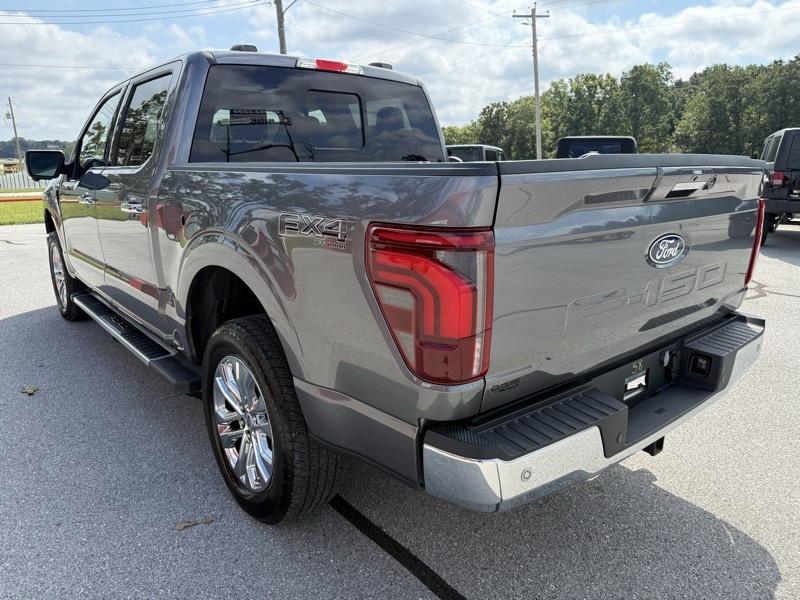 Ford F-150 Lariat 4WD SuperCrew 5.5' Box 2024
