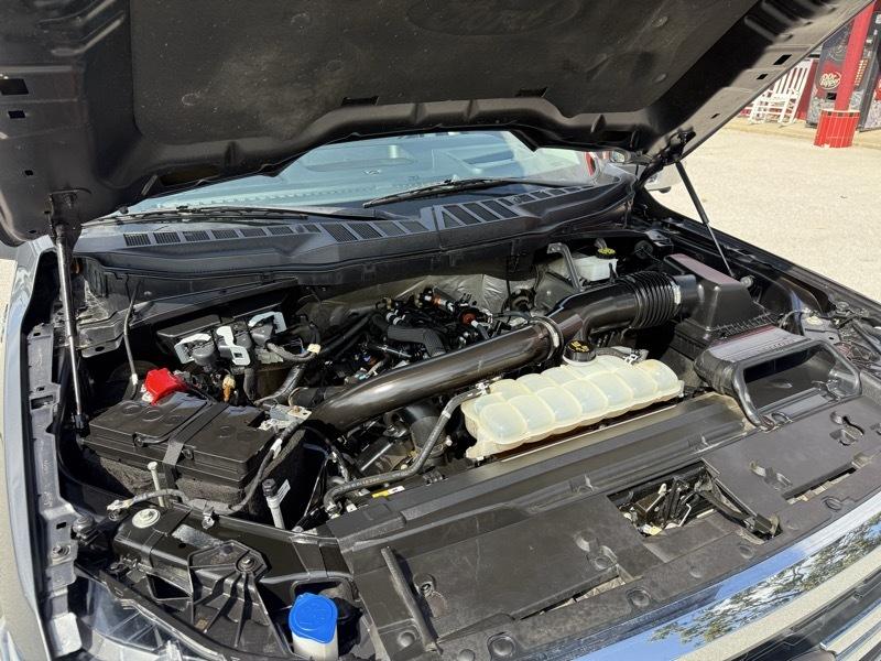 Ford F-150 Lariat 4WD SuperCrew 5.5' Box 2024