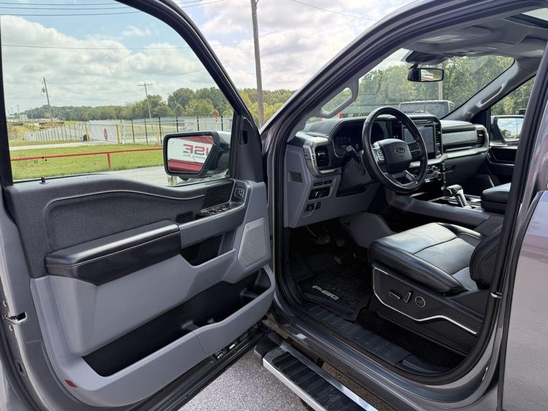 Ford F-150 Lariat 4WD SuperCrew 5.5' Box 2024