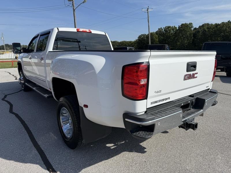 GMC Sierra 3500HD 4WD Crew Cab 167.7" SLT 2017