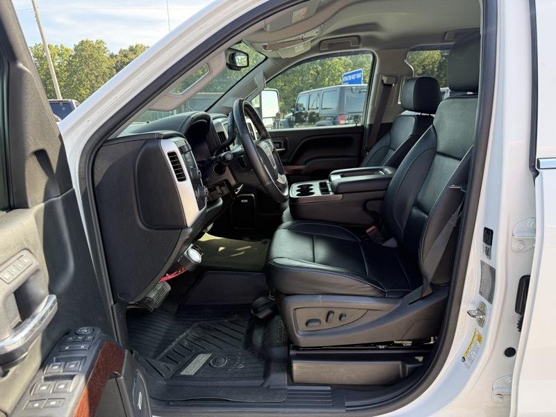 GMC Sierra 3500HD 4WD Crew Cab 167.7" SLT 2017