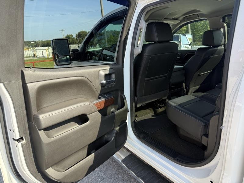 GMC Sierra 3500HD 4WD Crew Cab 167.7" SLT 2017