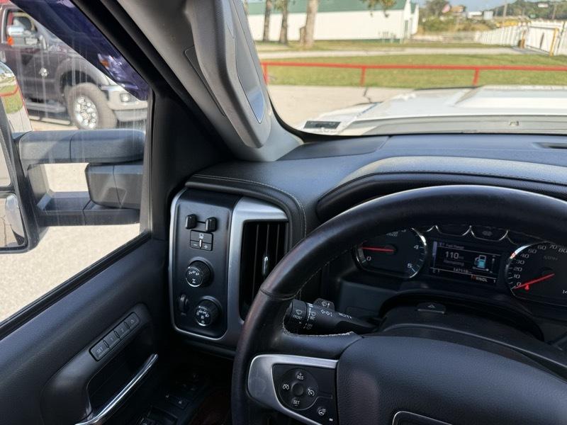 GMC Sierra 3500HD 4WD Crew Cab 167.7" SLT 2017