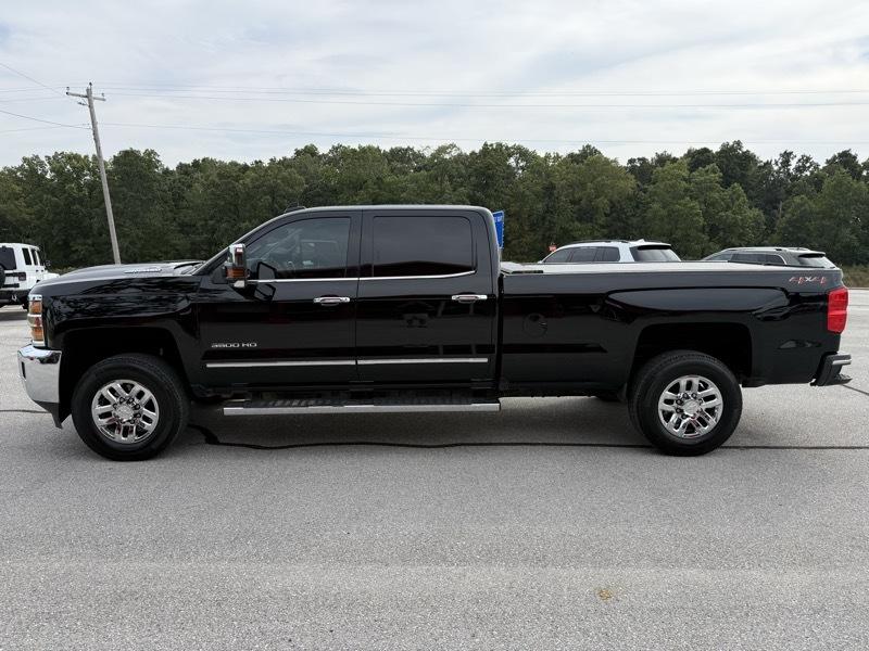 Chevrolet Silverado 3500HD 4WD Crew Cab 167.7" LTZ 2018
