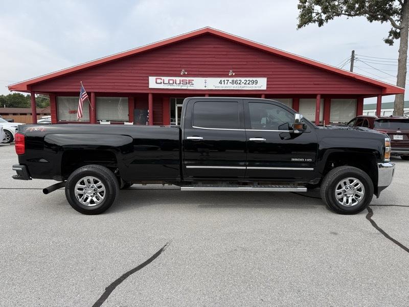 Chevrolet Silverado 3500HD 4WD Crew Cab 167.7" LTZ 2018