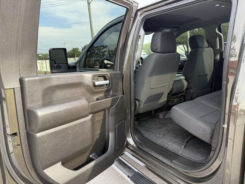 Chevrolet Silverado 3500HD 4WD Crew Cab 172" LT 2022
