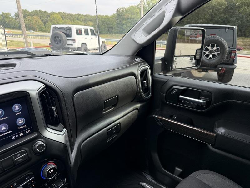 Chevrolet Silverado 3500HD 4WD Crew Cab 172" LT 2022