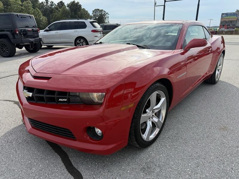 Chevrolet Camaro 2dr Cpe 2SS 2011