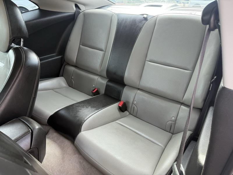 Chevrolet Camaro 2dr Cpe 2SS 2011