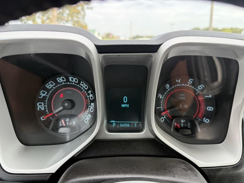 Chevrolet Camaro 2dr Cpe 2SS 2011