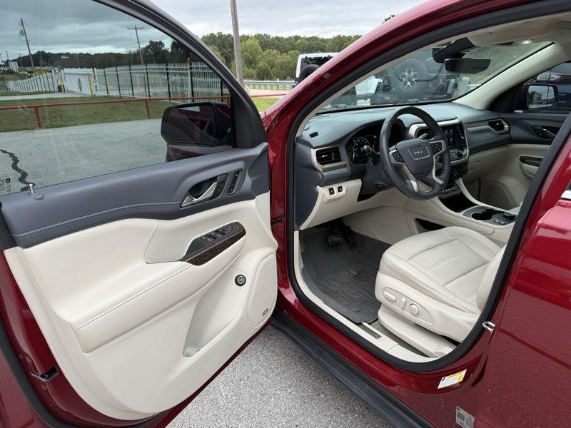 GMC Acadia AWD 4dr Denali 2020