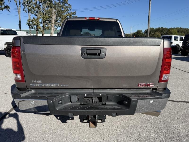 GMC Sierra 2500HD 4WD Ext Cab 144.2" SLT 2013