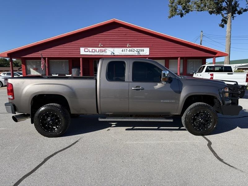GMC Sierra 2500HD 4WD Ext Cab 144.2" SLT 2013
