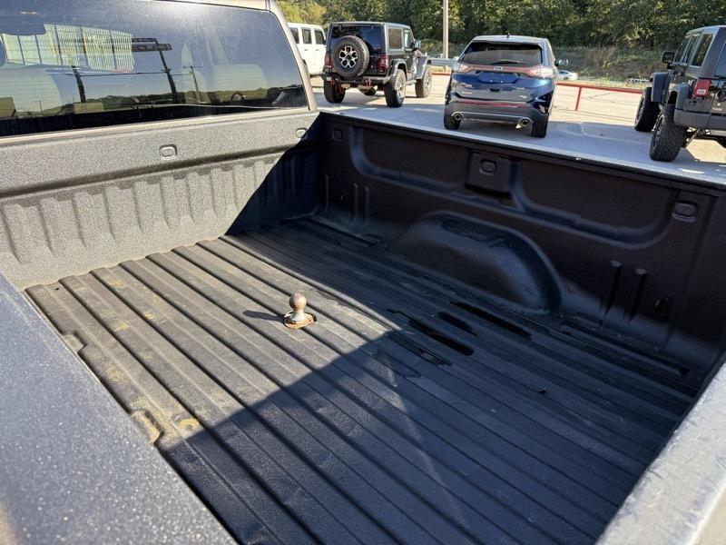 GMC Sierra 2500HD 4WD Ext Cab 144.2" SLT 2013